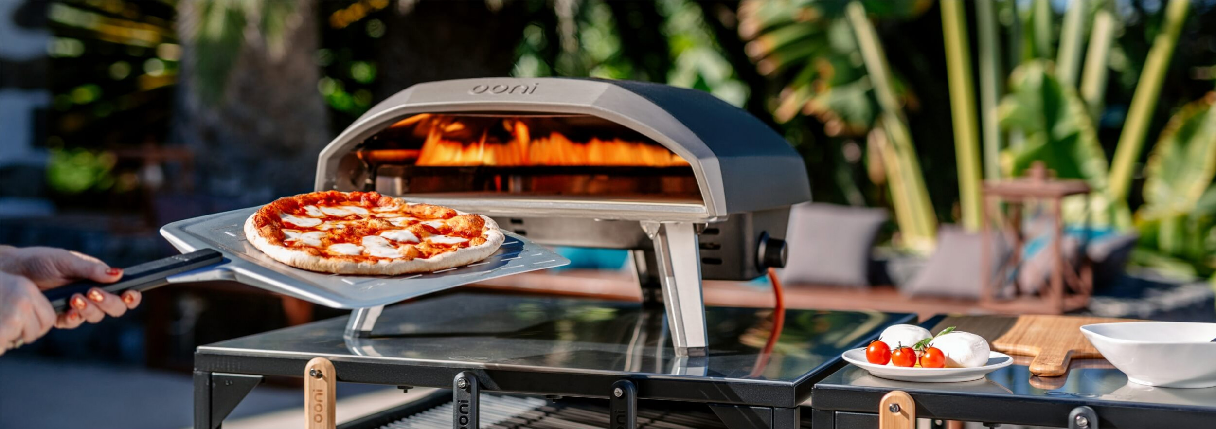 Ooni_pizza_ovens-2500x882h