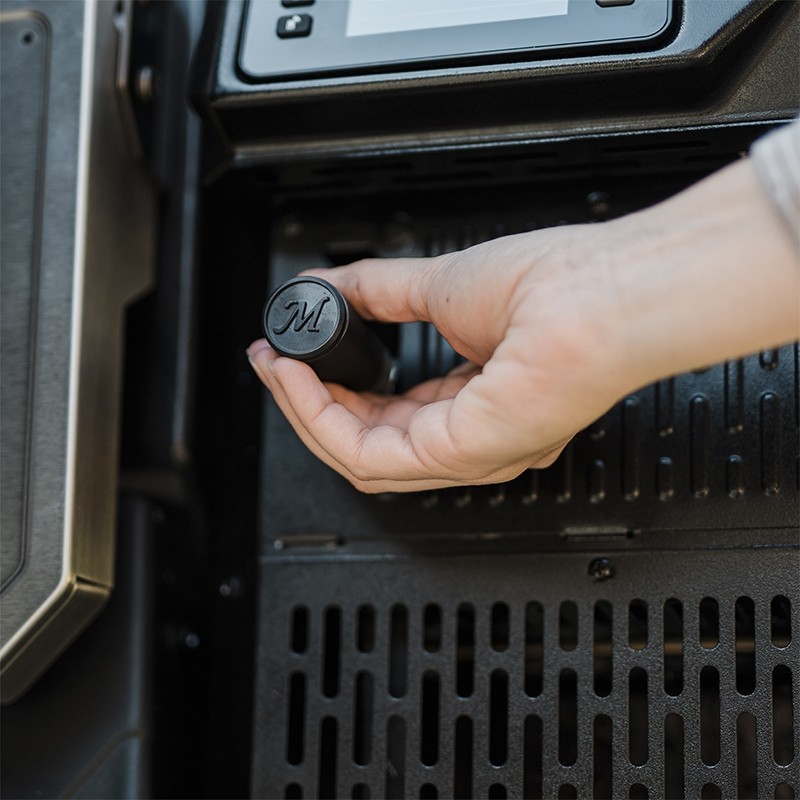 Ψηφιακή Ψησταριά Κάρβουνου & Καπνιστήρι Masterbuilt Gravity Series XT - MB20043024 - Image 12